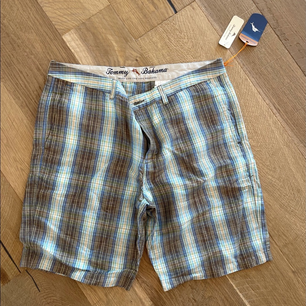 NWT tommy Bahama plaid shorts
